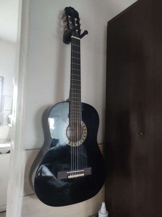 Gitara klasyczna z pokrowcem