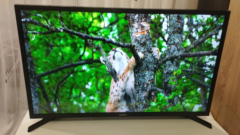 Телевізор smart Samsung ue32t5300