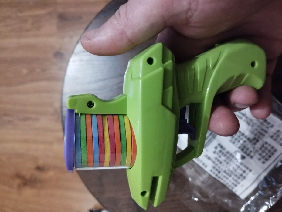 Іграшка дитяча ,пістолет на дисках пєнки