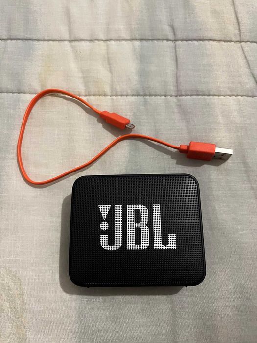 Coluna Portátil JBL GO2