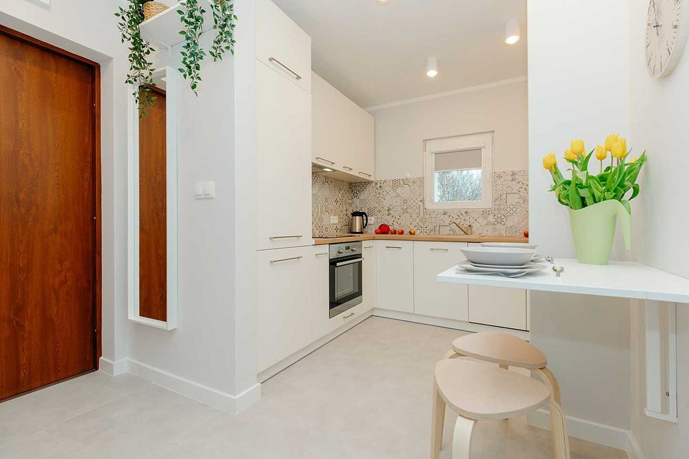 HIT! 2 ODDZIELNE Pokoje z odzielną i widną kuchnią + parking