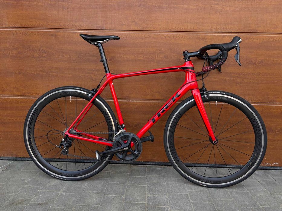 Trek Emonda SL 5 r. 58, Shimano 105, Koła 50 mm Bontrager Aeolus