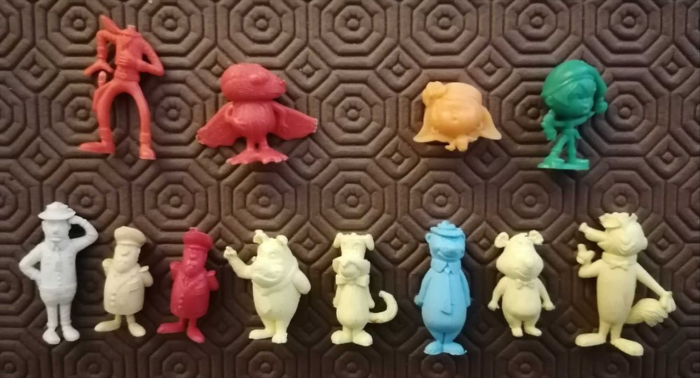 Rajá and Olá Ice Cream Toy Giveaways (1960s)64739686526337121