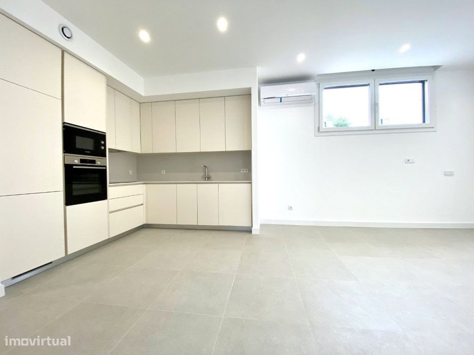 Excelente apartamento T1 na zona histórica da Nazaré — Nazaré, Leiria