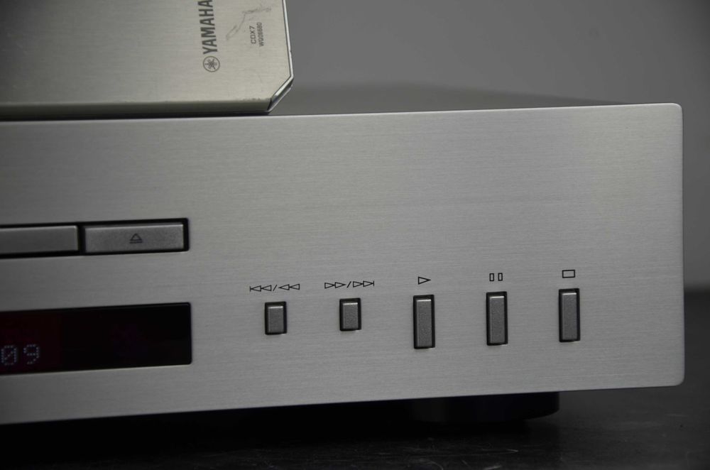 Yamaha CD-S700 Silver Pilot okazja