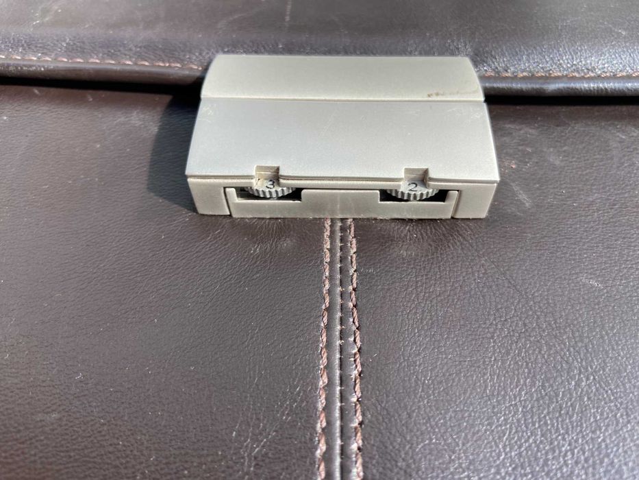 Мужская сумка портфель Valenta б/у стильная крутая оригинал Италия