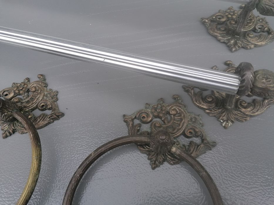 Conjunto de 5 toalheiros em ferro