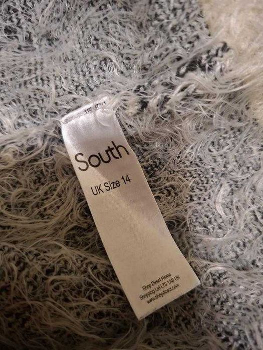 Жіночий светр south