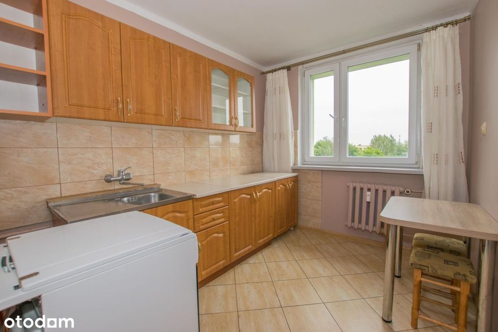 3-pokojowe 54,6m2 blisko szkół, przedszkoli oraz targowiska.