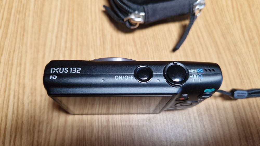 Canon IXUS 132 HD - Como nova