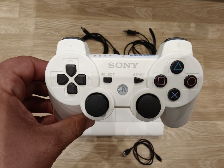 PS3 Desbloqueada HEN 320GB 1 Comando PlayStation 3