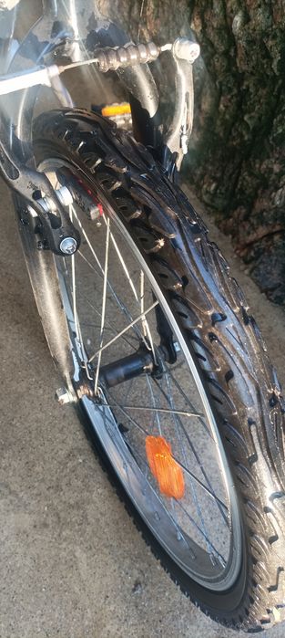 Bicicleta Criança Decathlon B'Twin 20" (Como Nova / Toda de Origem)