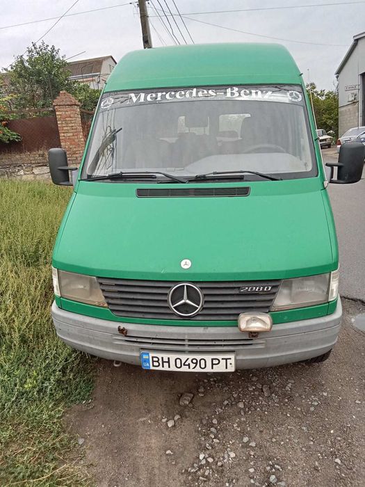 Продам срочно Мерседес спринтер