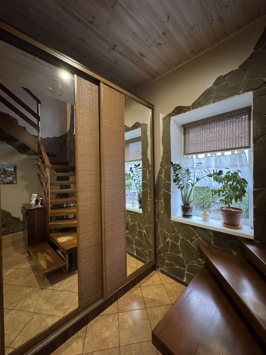 Будинок , центр м. Самар