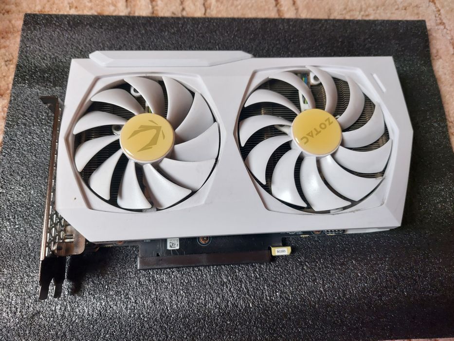 Karta graficzna ZOTAC Gaming GeForce RTX 3060 AMP White Edition