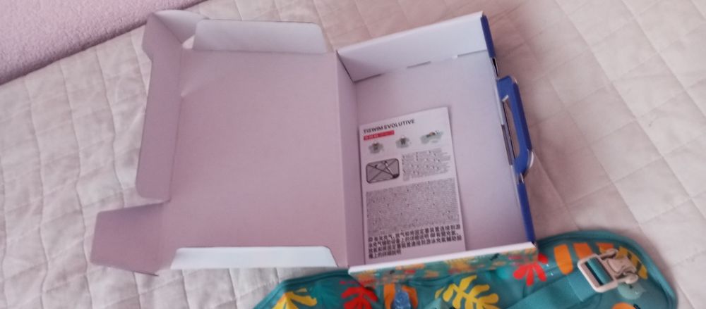 Zestaw do nauki pływania dla dzieci.