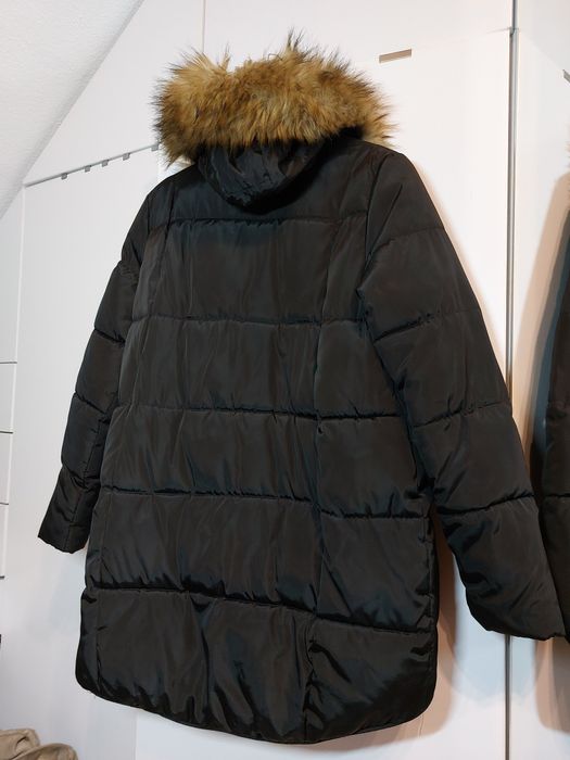 Czarna kurtka puchowa 40/L czarna kurtka zimowa 40 krótka kurtka puf