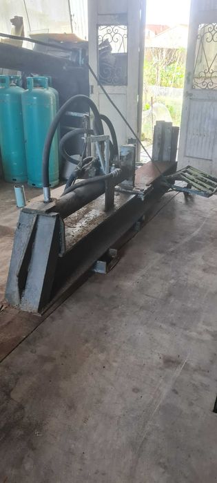 Corta lenha electrico com atrelado