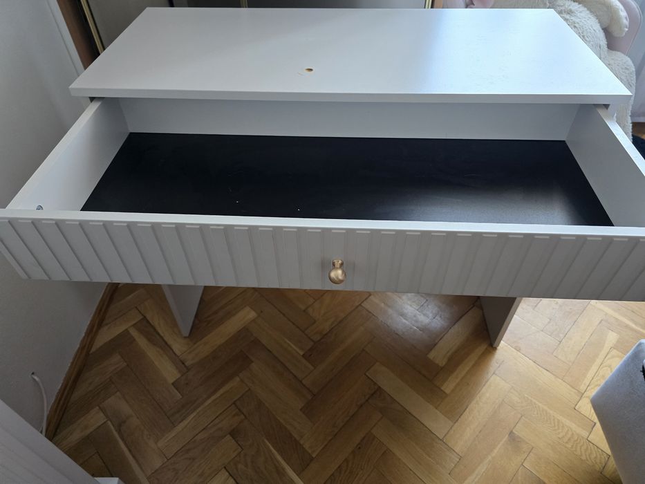 Toaletka Igna- biała