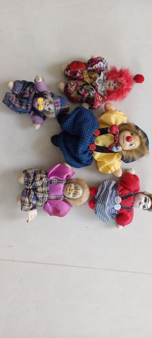 5 PIEROT Porcelana. Decorativos e OUTROS De 8 Fotos