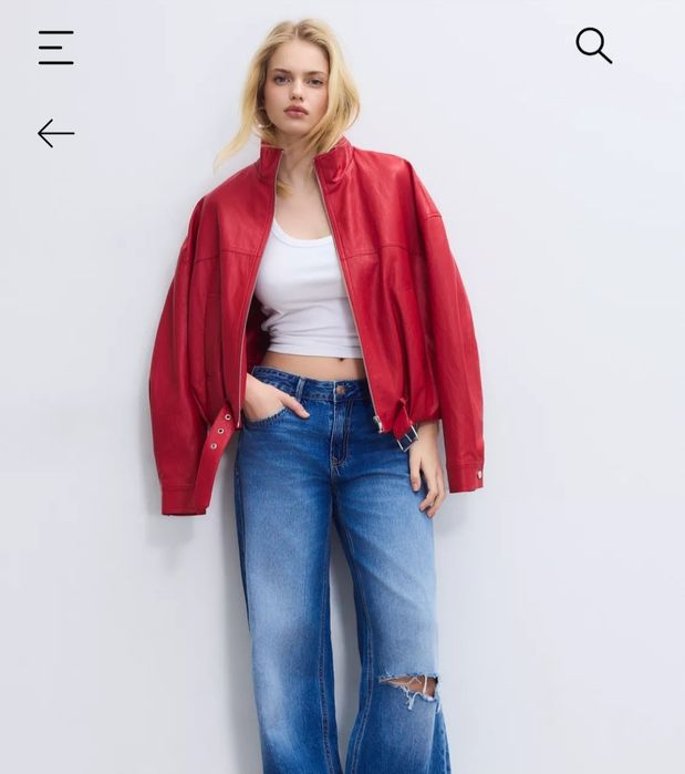 Куртка-бомбер Stradivarius. Нова