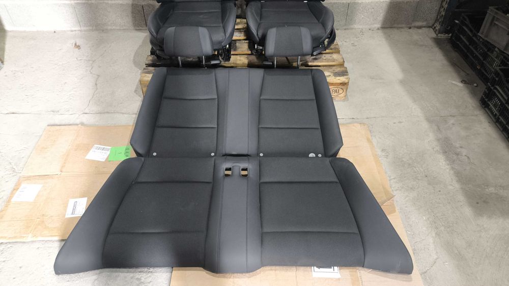 Bancos BMW Serie 1 (E82) Pack M Tecido/Couro
