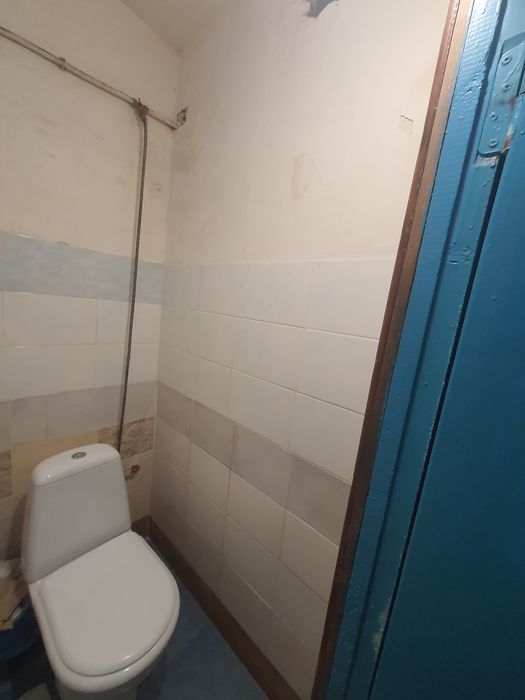 Продам 2ві кімнати в гуртожитку вул. Дачна