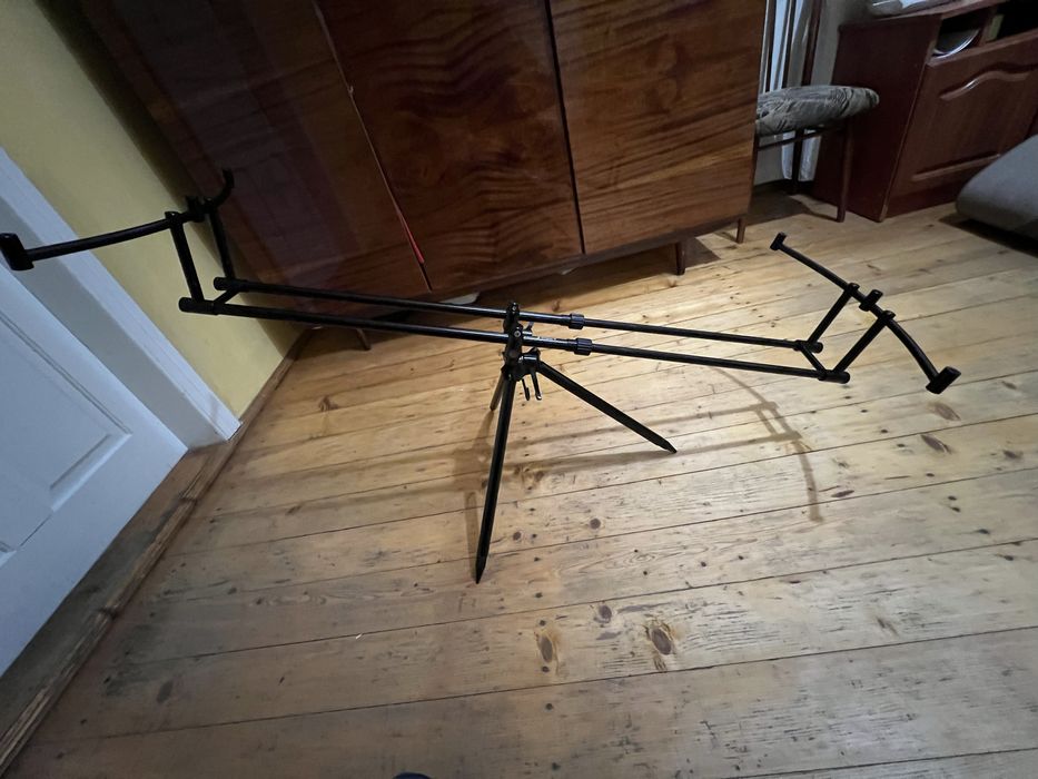 Продам род-под під 5 вудилищ