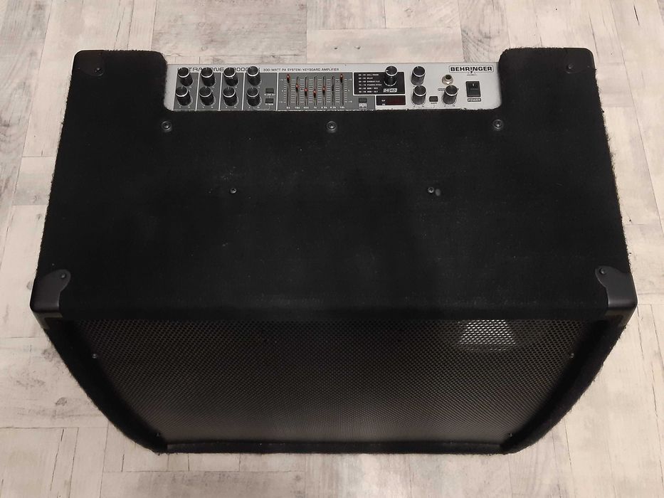 Wzmacniacz Behringer 15"-300W- 4w1 -Bass-Gitara-mikrofon- lub zamiana