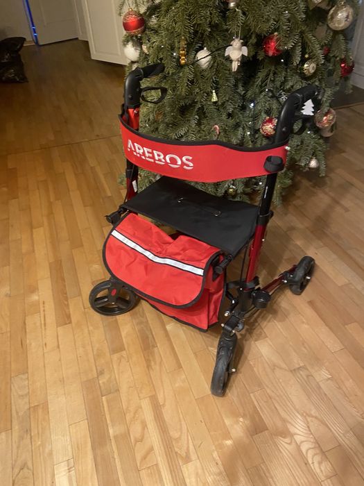 Chodzik rechabilitacyjny z opieradlem