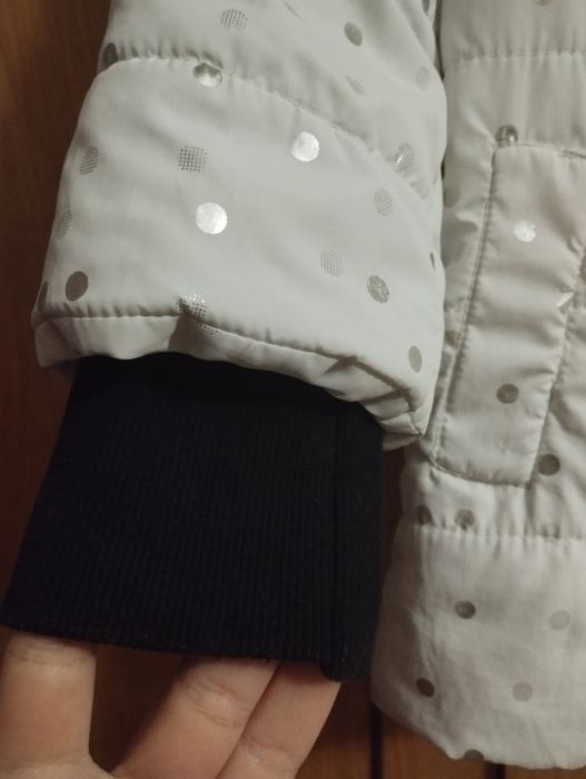 Продам куртку на дівчинку б/у