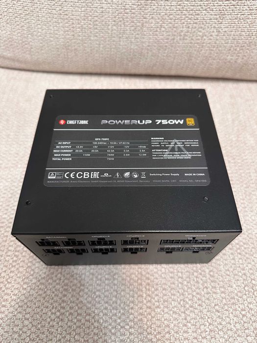 Chieftec PowerUp GPX-750FC 750W (80 PLUS Gold)