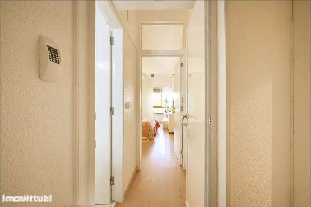 Estúdio LOFT na Quinta Grande – Zona Nobre | 5 min do Colombo e Metro