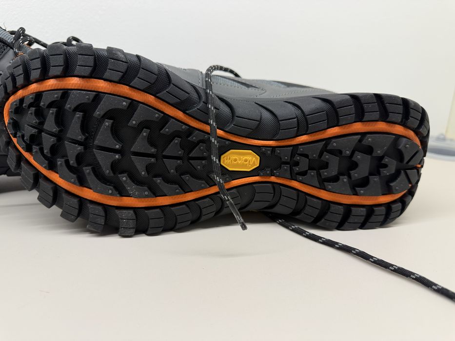 Взуття  туристичне Merrell
