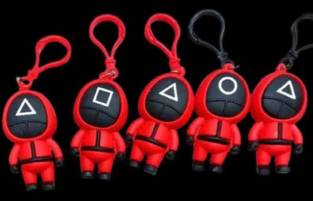 Nowy brelok SQUID GAME ŚWIECĄCY DO KLUCZY, torebki, plecaka, telefonu