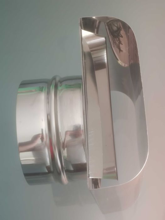 Chapéu de Parede em Aço Inox com Rede - D 125mm