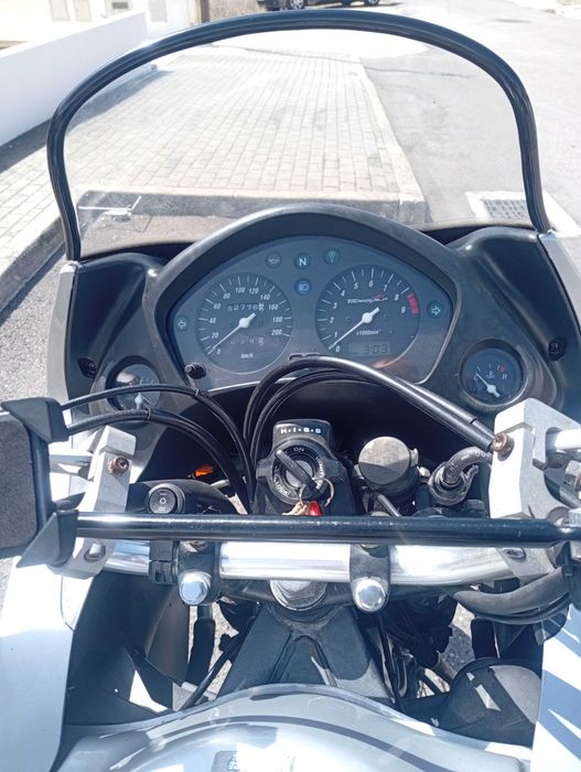 Honda Transalp 650 em muito bom estado