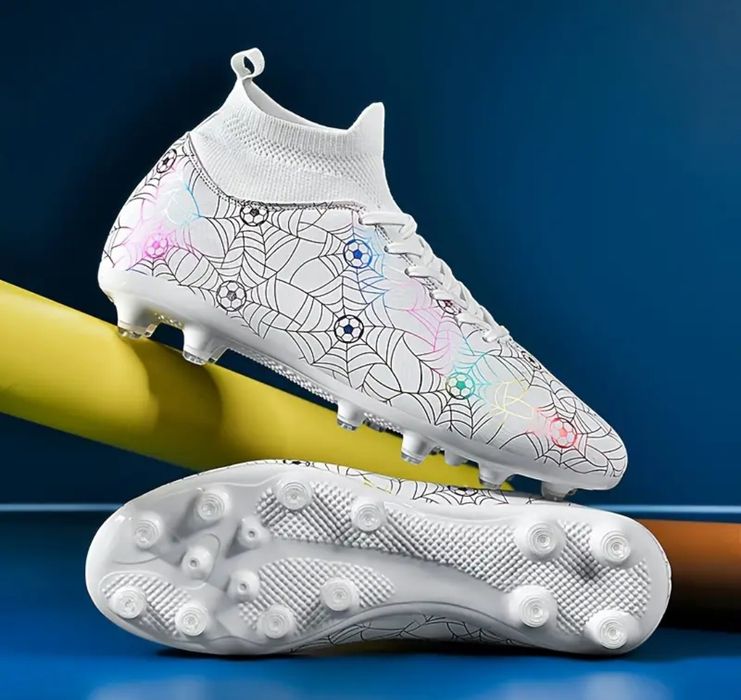 Бутси, сороконіжки/Бутсы, сороконожки