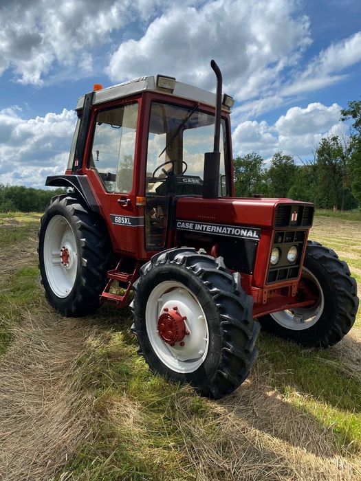 Traktor Case International 685XL, super ciągnik, polecam