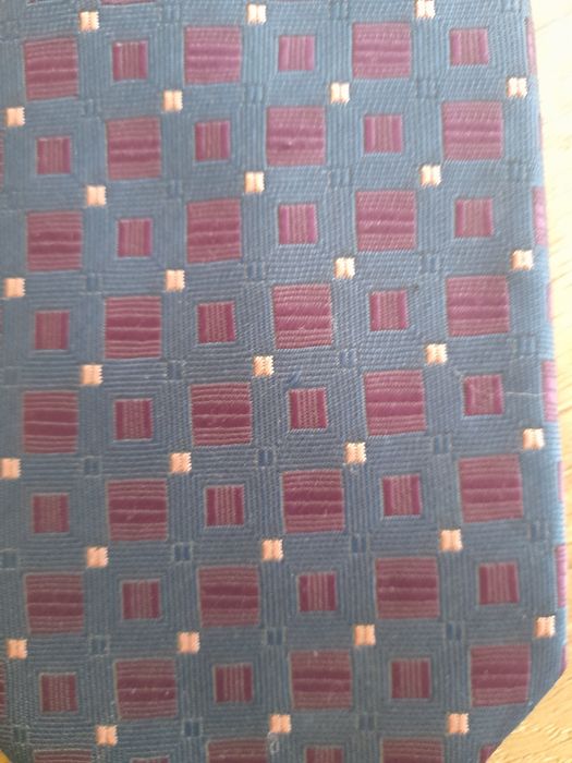 Granatowy krawat Soprano