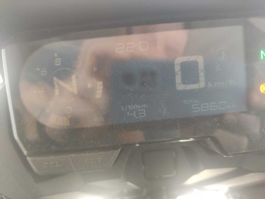 Honda CB 500X de 2020 com 5860km