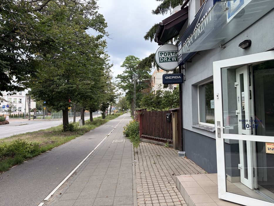 Lokal usługowy  ok 32 m2 Otwock