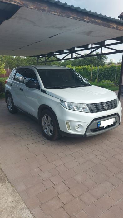 Suzuki vitara 2015