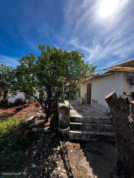 Casa para Recuperar em Mouriscas, Abrantes