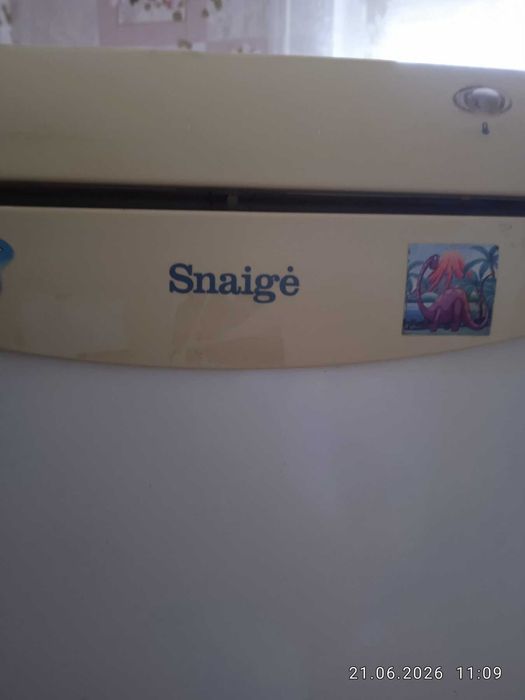 Холодильник Snaige