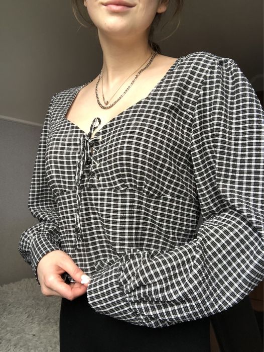 Вишукана блуза