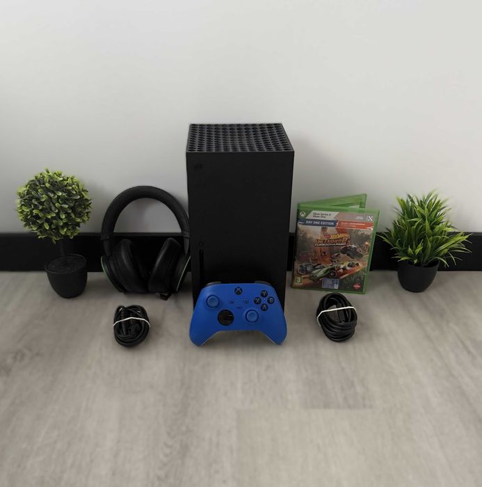 [Xbox] Konsola Xbox Series X 1TB SSD + Pad + Słuchawki Xbox + Gra