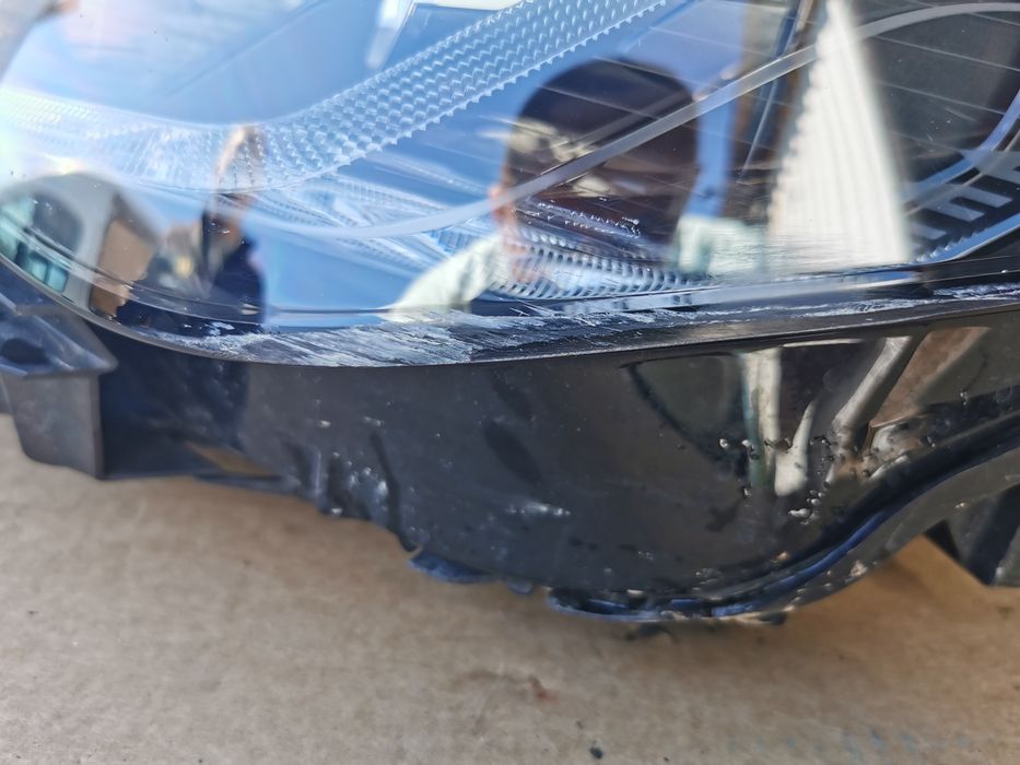 BMW 2 U06 Led Prawa europa  5A42247