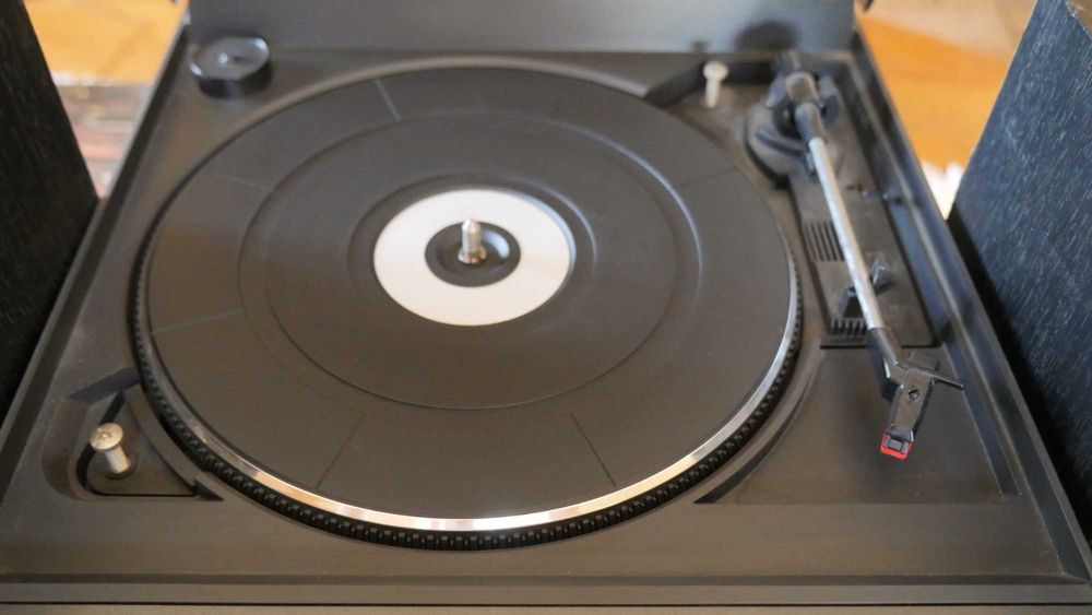 wieża stereo Philips AS9400.