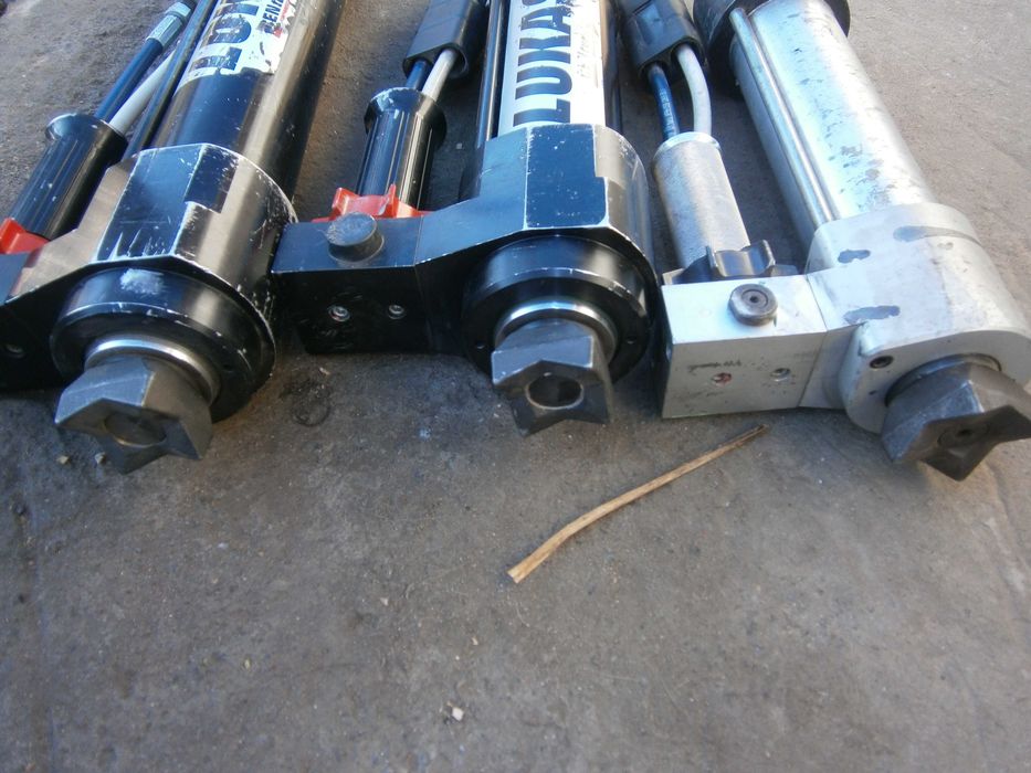 домкраты гидравлические LUKAS аварийно-спасательный  инструмент